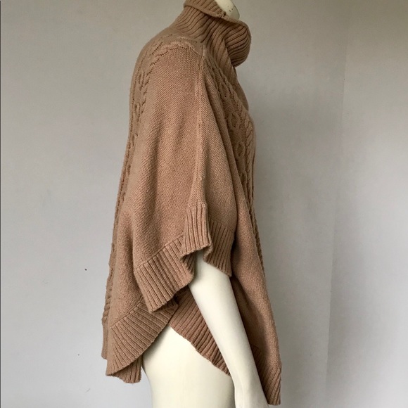 Gap Womens sweater poncho - Picture 4 of 4